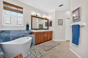 872 Clear Lake Dr, Englewood, FL 34223 - Photo 30