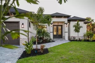 10401 Sunday Dr, Port Charlotte, FL 33981 - Photo 6