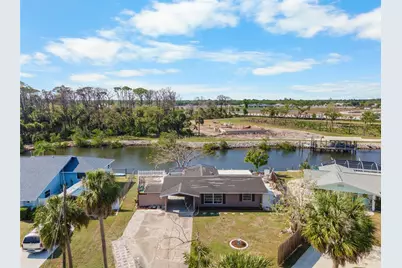 1030 Drury Lane, Englewood, FL 34224 - Photo 1