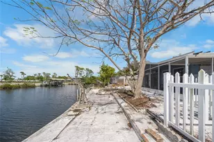 1030 Drury Ln, Englewood, FL 34224 - Photo 36