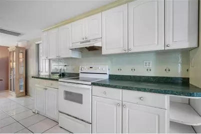 1030 Drury Lane, Englewood, FL 34224 - Photo 10