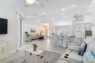 70 Clubhouse Rd, Rotonda West, FL 33947 - Photo 20
