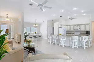 70 Clubhouse Rd, Rotonda West, FL 33947 - Photo 4