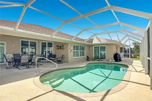 70 Clubhouse Rd, Rotonda West, FL 33947 - Photo 2