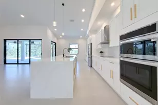 14671 Lillian Cir, Port Charlotte, FL 33981 - Photo 40