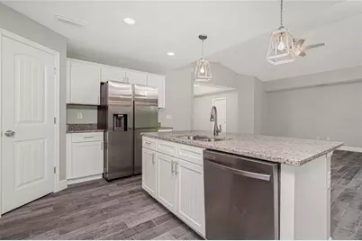 197 Baytree Drive, Rotonda West, FL 33947 - Photo 10