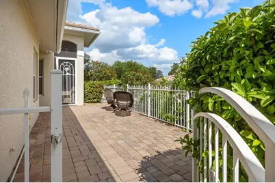 1000 Topelis Drive, Englewood, FL 34223 - Photo 8