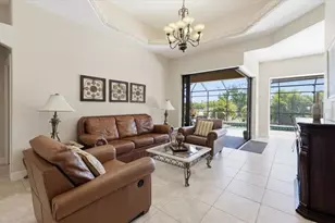 19 Medalist Way, Rotonda West, FL 33947 - Photo 6