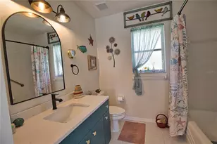 22 Medalist Ct, Rotonda West, FL 33947 - Photo 18