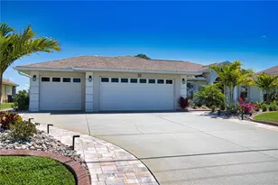 22 Medalist Ct, Rotonda West, FL 33947 - Photo 6