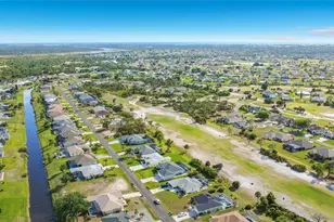 186 Fairway Rd, Rotonda West, FL 33947 - Photo 8