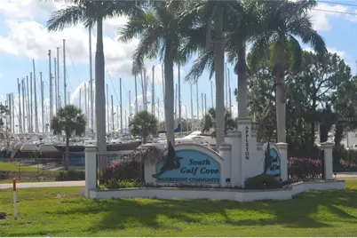 14550 Lillian Circle, Port Charlotte, FL 33981 - Photo 4