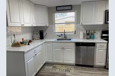 50 Euclid Avenue, Englewood, FL 34223 - Photo 10