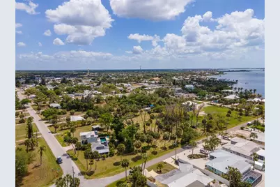 W Cowles Street, Englewood, FL 34223 - Photo 10