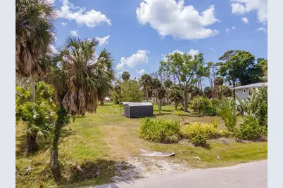 W Cowles Street, Englewood, FL 34223 - Photo 12