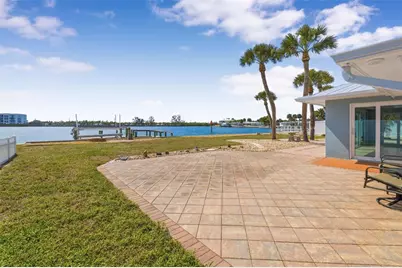 1424 Lemon Bay Drive, Englewood, FL 34223 - Photo 24