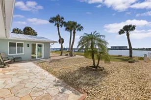 1424 Lemon Bay Dr, Englewood, FL 34223 - Photo 66