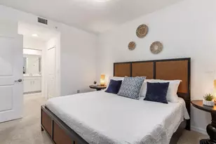 12180 Wellen Golf St, Venice, FL 34293 - Photo 14