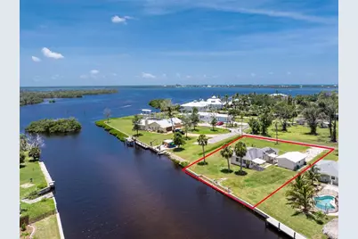 1899 Riverside Drive, Englewood, FL 34223 - Photo 12