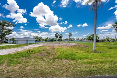 1899 Riverside Drive, Englewood, FL 34223 - Photo 2