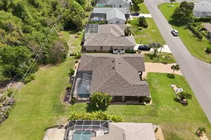 1434 Roosevelt Dr, Venice, FL 34293 - Photo 38