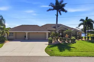 13561 Blake Dr, Port Charlotte, FL 33981 - Photo 4