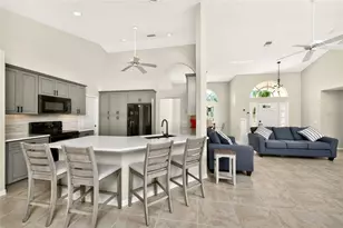 1054 Boundary Blvd, Rotonda West, FL 33947 - Photo 10