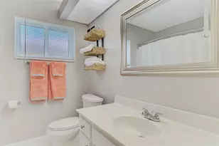 8300 Parkside Dr, Englewood, FL 34224 - Photo 38