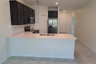 138 Jade St, Rotonda West, FL 33947 - Photo 6