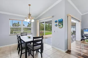 828 Rotonda Cir, Rotonda West, FL 33947 - Photo 10