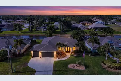 39 Medalist Road, Rotonda West, FL 33947 - Photo 4