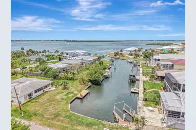 351 Oak Street, Englewood, FL 34223 - Photo 6