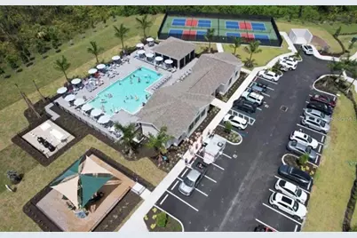 8752 Saint Kitts Circle, Englewood, FL 34224 - Photo 4