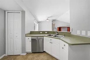 3181 Sheboygan Ave, North Port, FL 34286 - Photo 14
