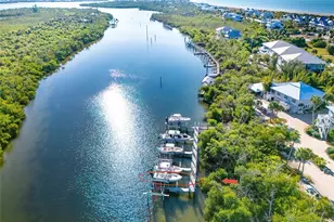 7320 Palm Island Dr, Placida, FL 33946 - Photo 100