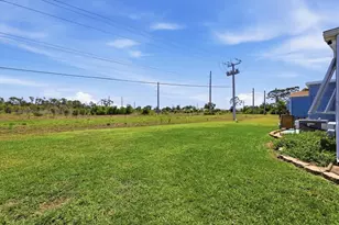 727 Butterfield Cir, Englewood, FL 34223 - Photo 30