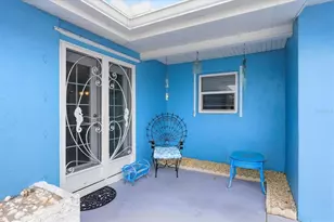 12 Golfview Ct, Rotonda West, FL 33947 - Photo 4