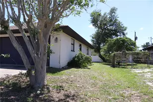 7273 Bridgeport Ln, Englewood, FL 34224 - Photo 18