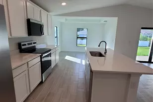 11100 Vanessa Ave, Englewood, FL 34224 - Photo 6