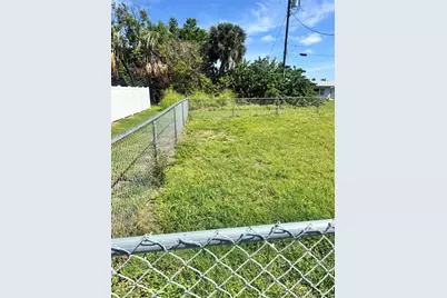 166 Dartmouth Drive NW, Port Charlotte, FL 33952 - Photo 28