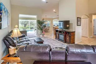 289 W Pine Valley Ln, Rotonda West, FL 33947 - Photo 4