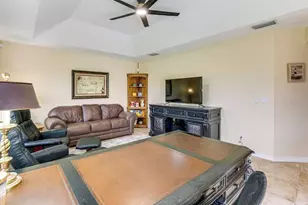 289 W Pine Valley Ln, Rotonda West, FL 33947 - Photo 20