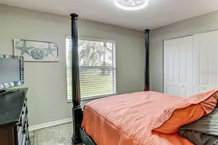 289 W Pine Valley Ln, Rotonda West, FL 33947 - Photo 16