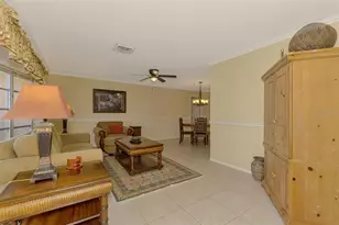 1290 Lakeside Dr, Venice, FL 34293 - Photo 12