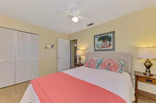 1290 Lakeside Dr, Venice, FL 34293 - Photo 46