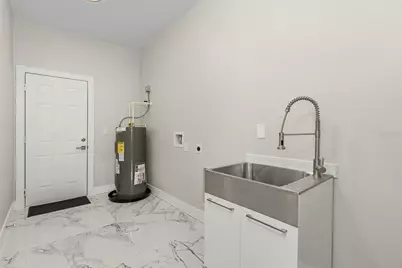 19053 Wilton Avenue, Port Charlotte, FL 33954 - Photo 18