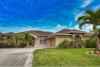 138 Broadmoor Lane, Rotonda West, FL 33947 - Photo 4