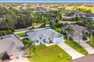 26 Medalist Way, Rotonda West, FL 33947 - Photo 14