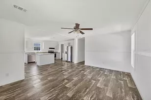 1377 Ibis Dr, Englewood, FL 34224 - Photo 4