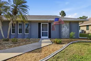 29 Bunker Rd, Rotonda West, FL 33947 - Photo 8
